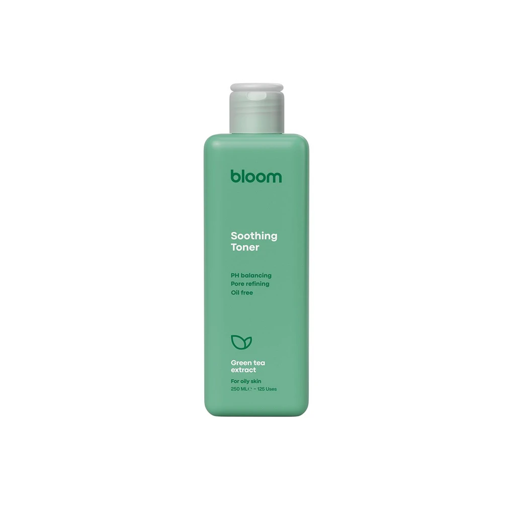 GREEN-TEA-SOOTHING-TONER-BLOOM