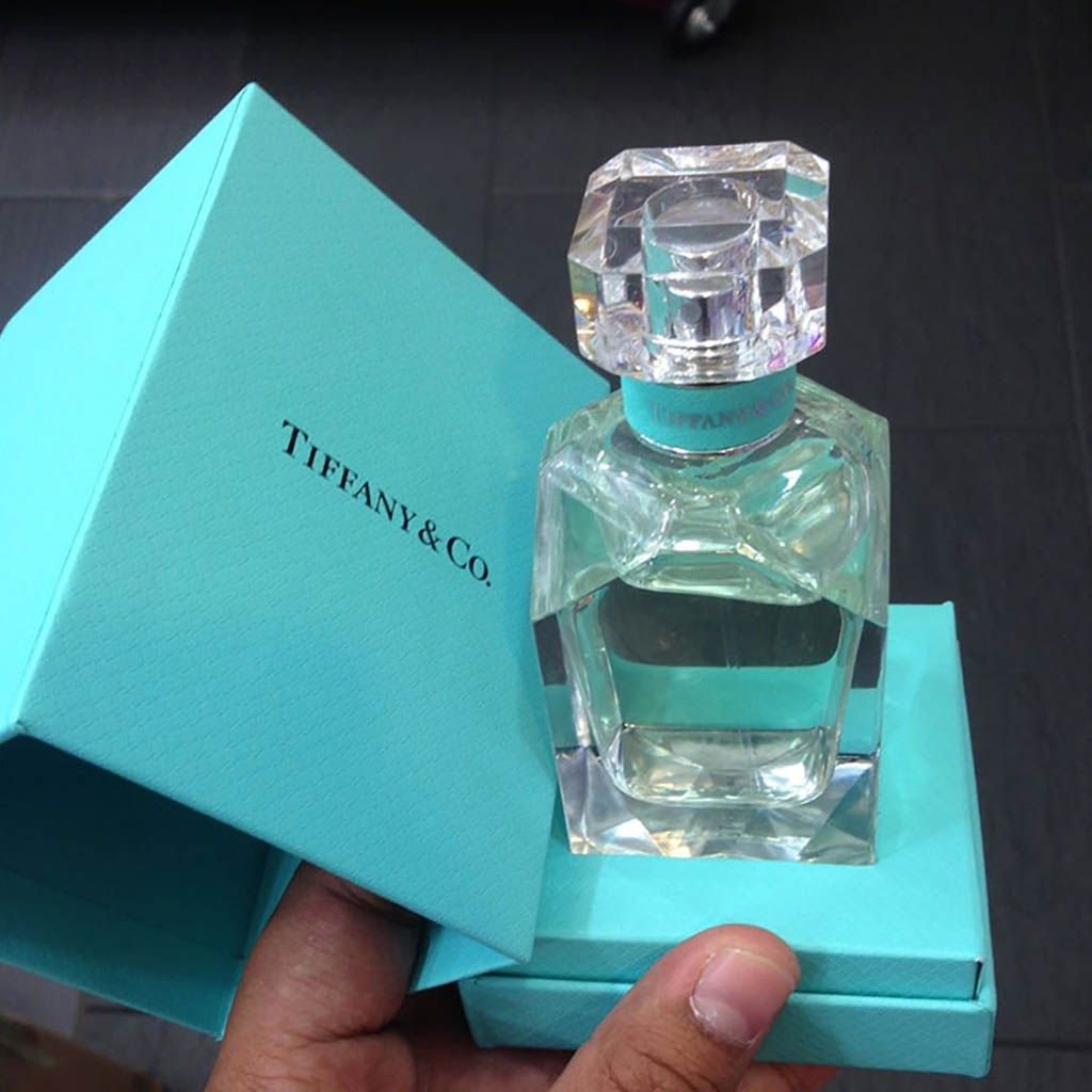 تیفانی تیفانی اند کو